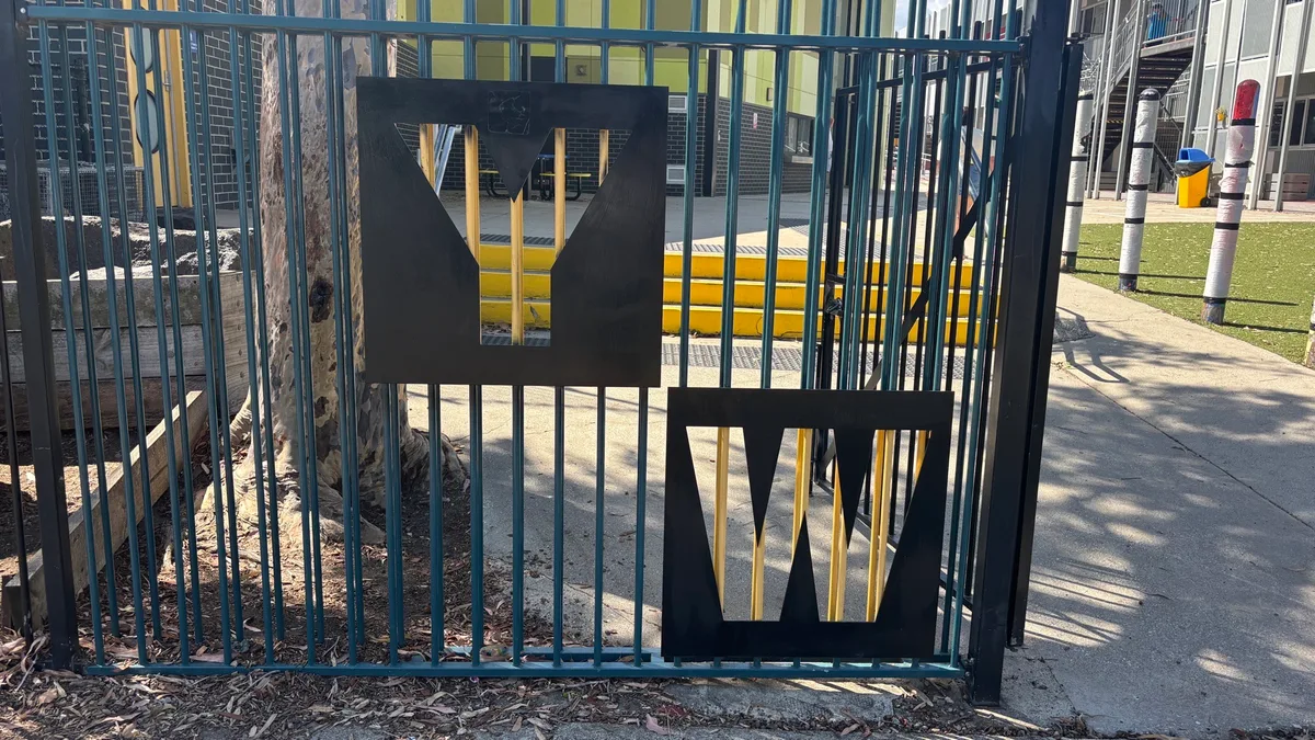 Kristof is 🏛️ visiting at Yarraville West Primary School with Raphael.