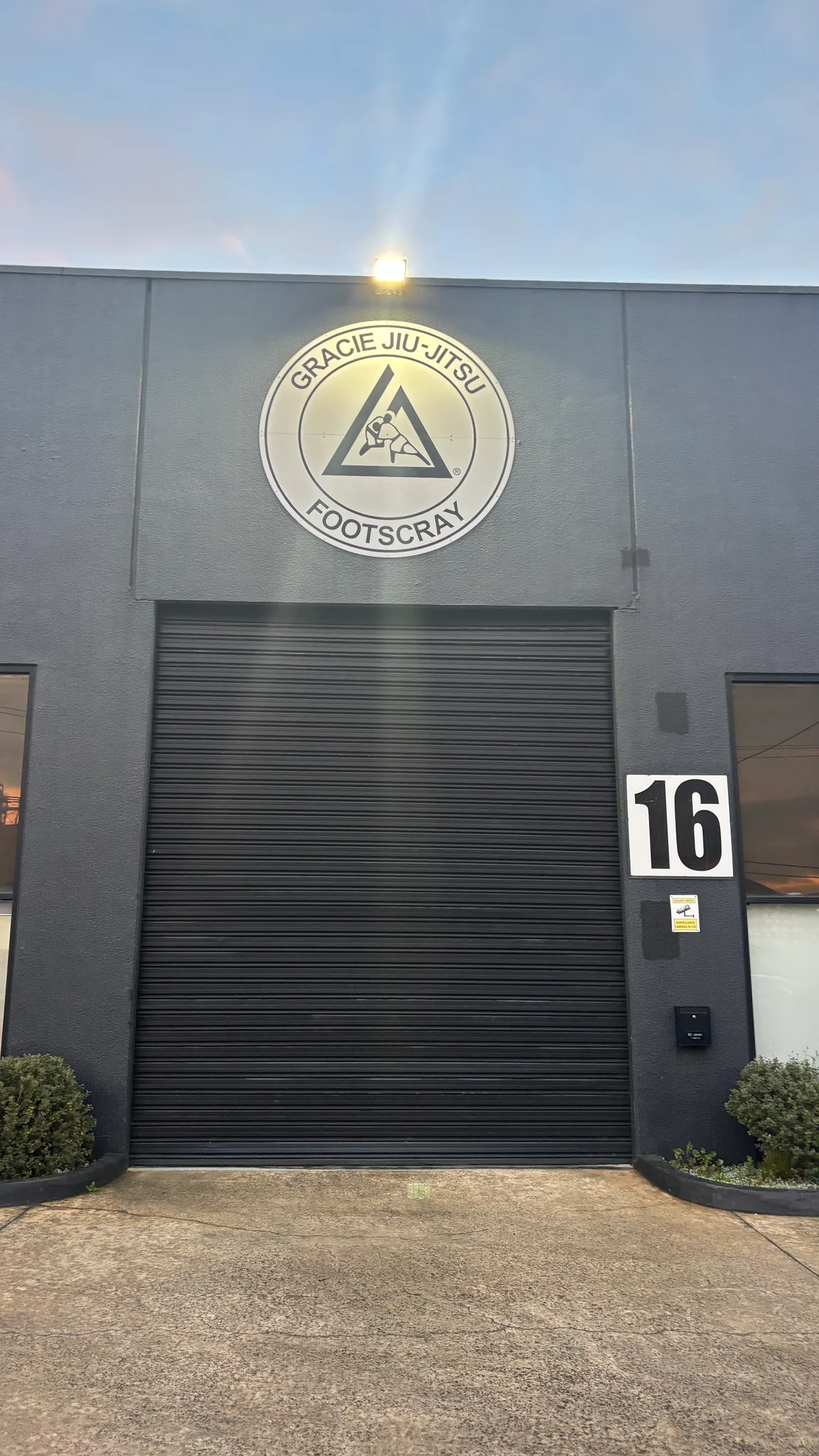 Kristof is 🏛️ visiting at Gracie Jiu-Jitsu Footscray with Raphael.