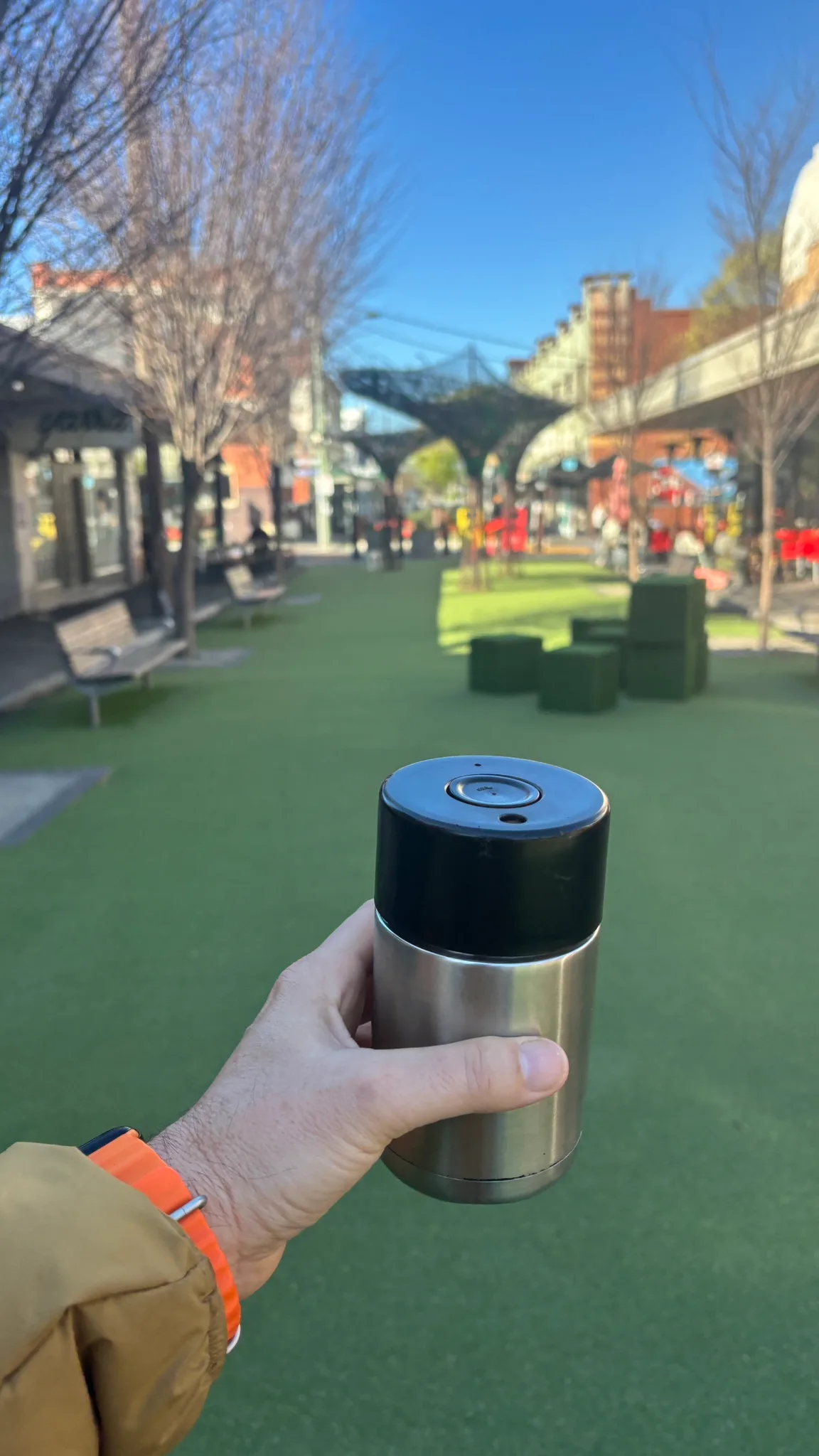 Kristof is 🚶 walking in Yarraville.