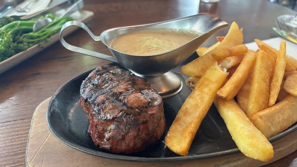 Kristof is 🥩 eating at Squires Loft Docklands.