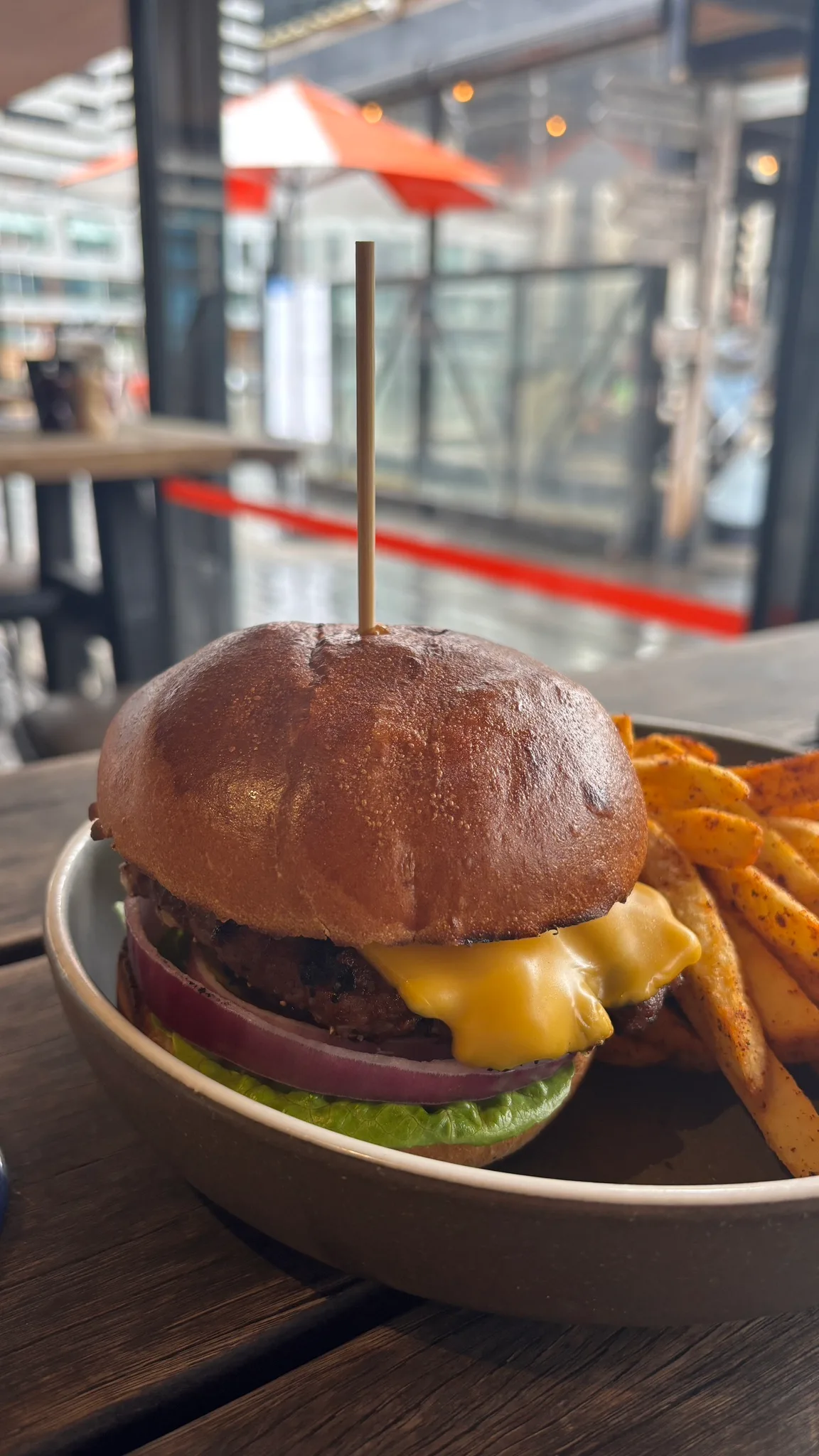 Kristof is 🍽️ eating at The Boatbuilders Yard.