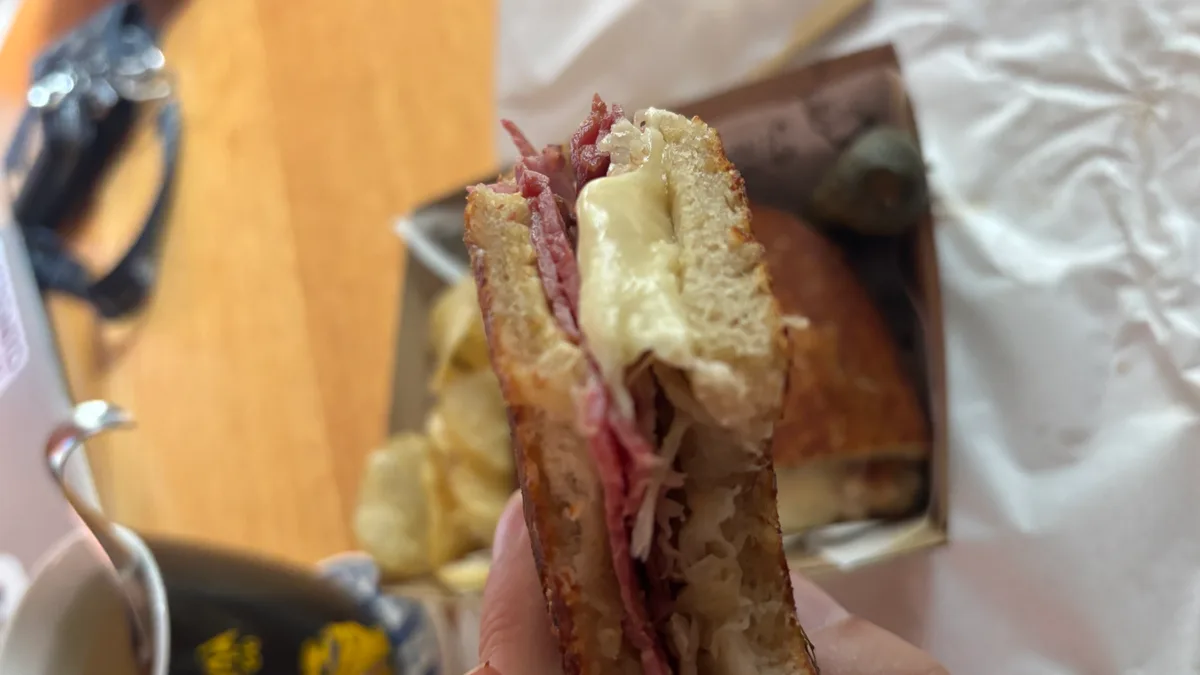 Kristof is 🍽️ eating at Jimmy’s Deli.