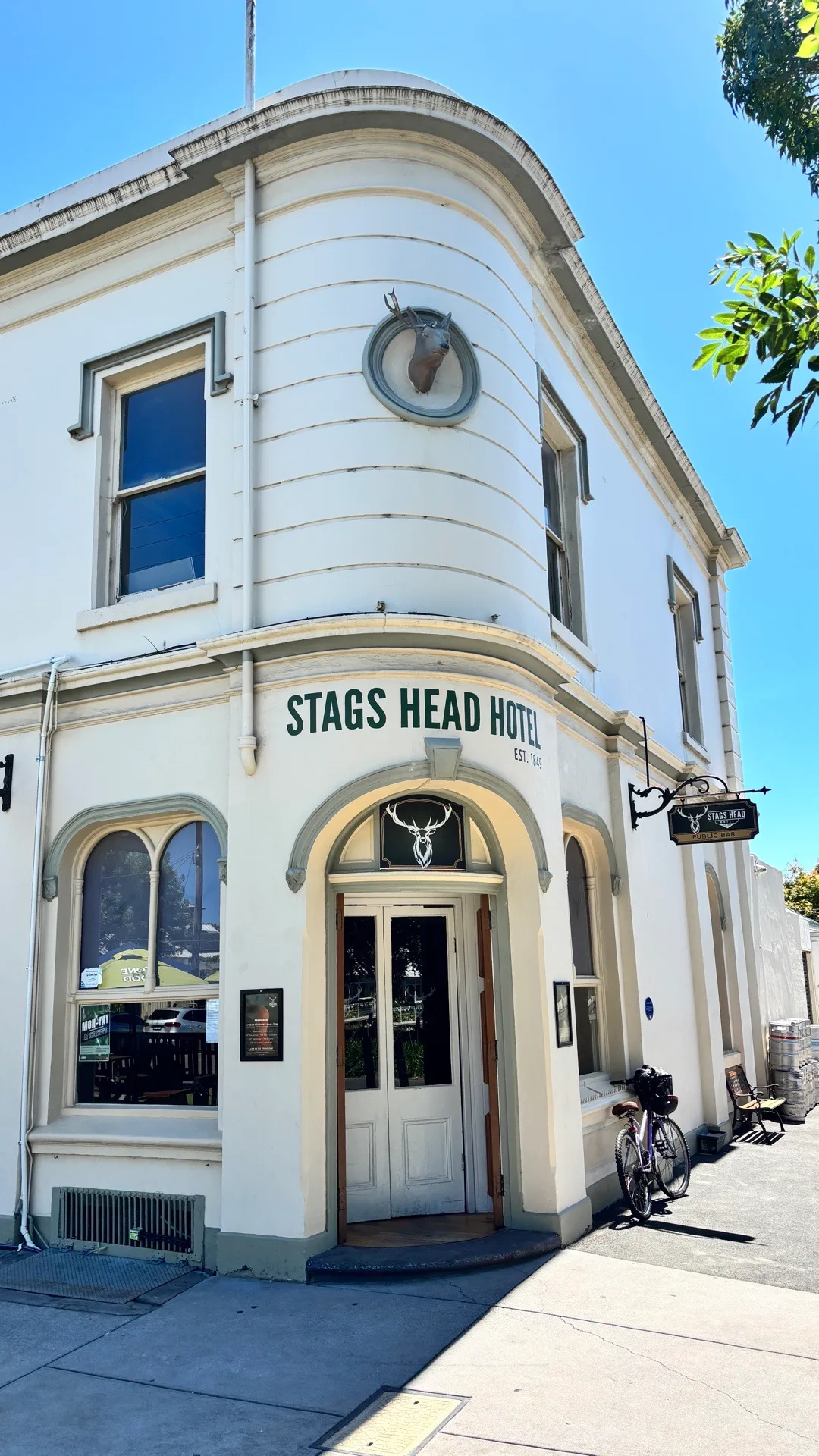 Kristof is 🍺 drinking at Stags Head Hotel.