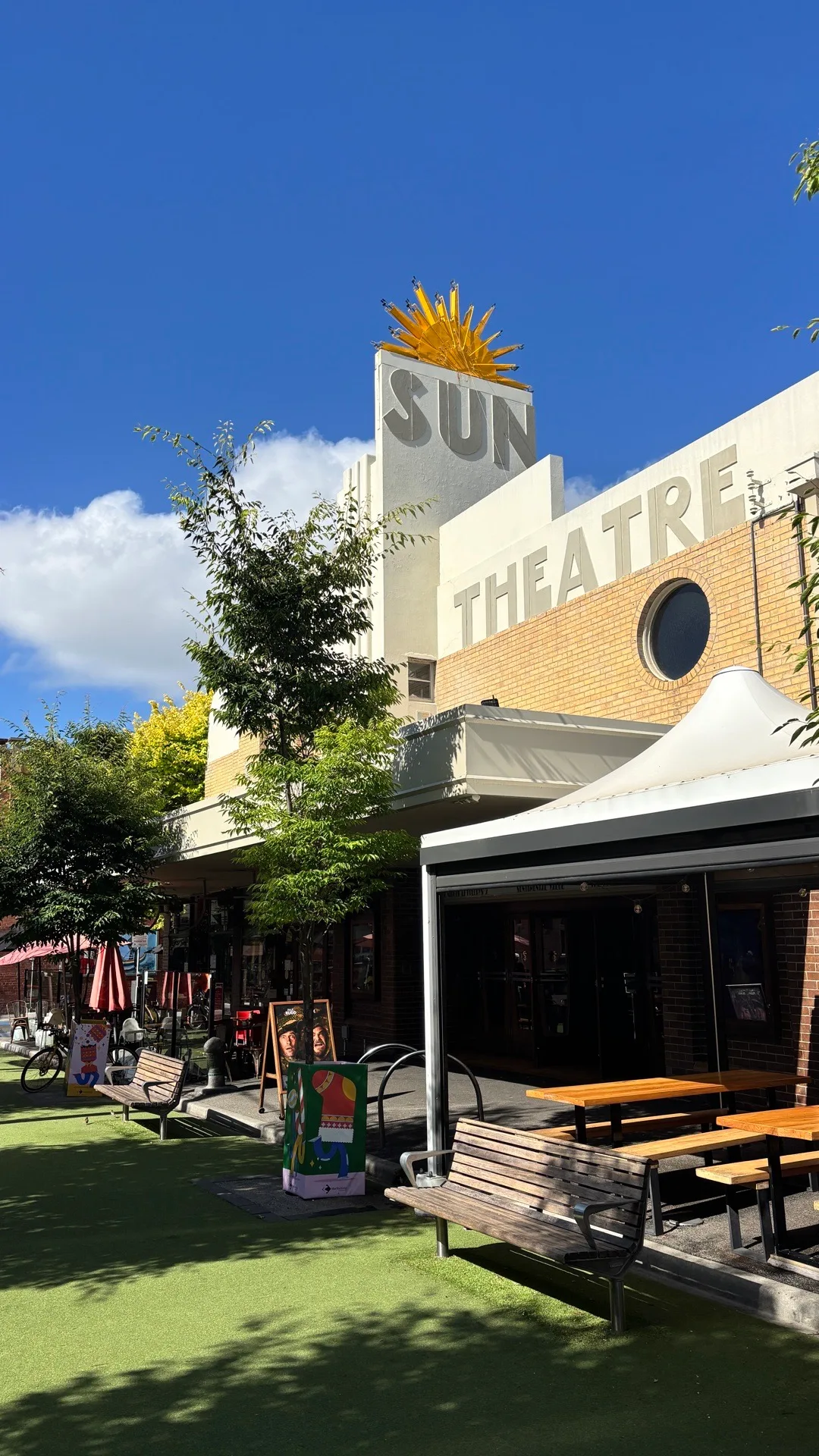 Kristof is 🏛️ visiting at Sun Theatre.