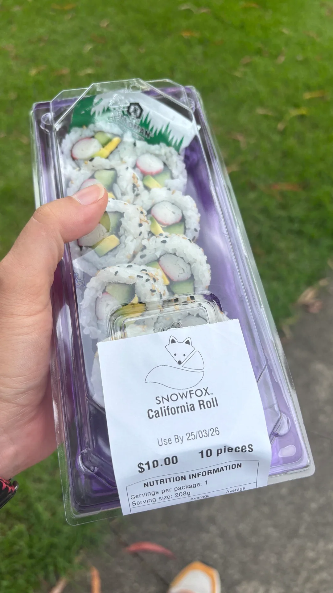 Kristof is 🍣 eating at Snowfox with Raphael.