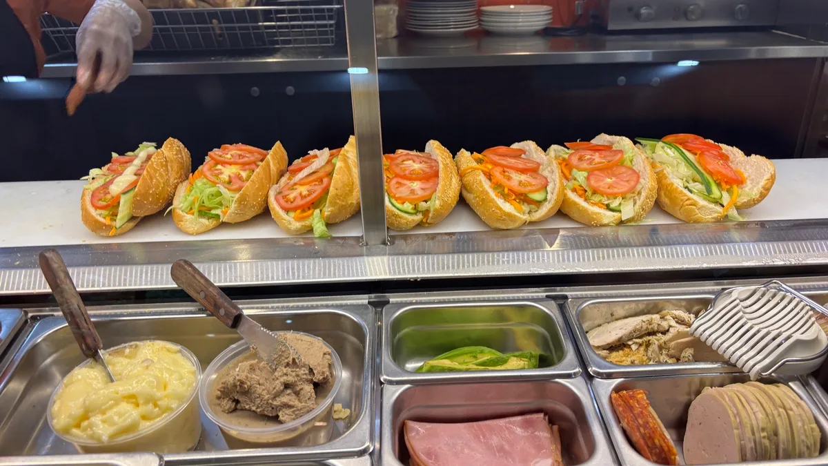 Kristof is 🍽️ eating at Kennys Bakery Cafe.