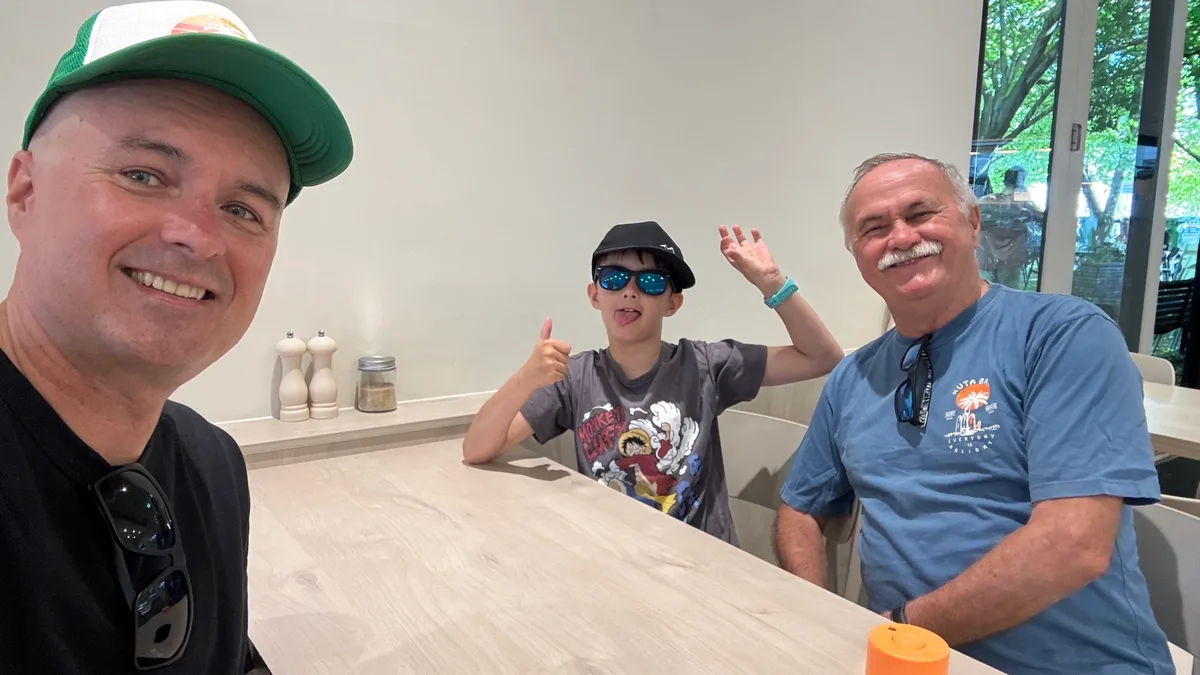 Kristof is 🏛️ visiting at Alfa. Yarraville with Wlad and Raphael.