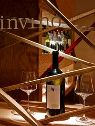 Invino Weinbar logo