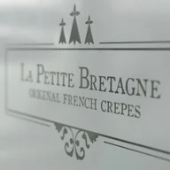 La Petite Bretagne logo