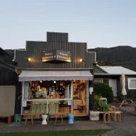 Bread, Espresso & Thirroul logo