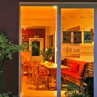 Lotos Café logo