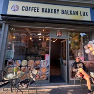 Coffee Bakery Balkan Lux logo