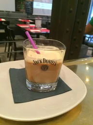 Café Frappé logo