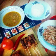 Sate Babi Majapahit logo