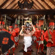 Iwa Restaurant at Hotel Tugu Bali logo