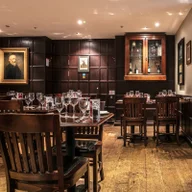 Davy’s at Plantation Place logo
