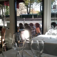 Bistrot 65 logo