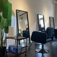 Aero Hair Salon logo