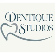 Dentique Studios Dentist Bentleigh East logo