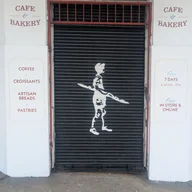 Tonton Bread logo
