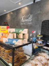 Trivelli Cake Shop logo