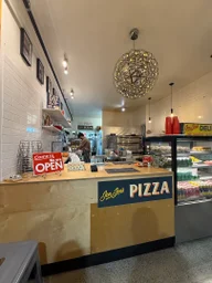 Jon Jon's Pizza & Pasta Redfern logo