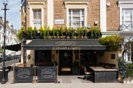 The Elephant And Castle logo