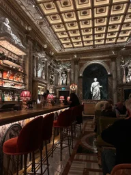 Apollo's Muse Bar logo