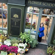 Judith Blacklock Flower School logo