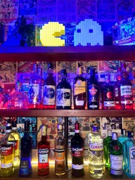 Astro's Arcade Bar logo