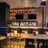 Glance Lobby Bar logo