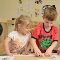 Bulldogs Community Children's Centre logo