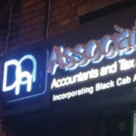DNA Associates logo