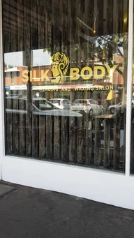 Silkbody Threading and Waxing Salon logo