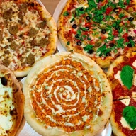 Bricklyn Pizza logo