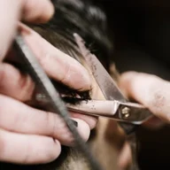 Hair on Broadway logo