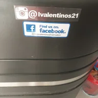Lisa Valentinos logo