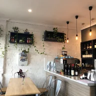 Leaf Lane Cafe logo