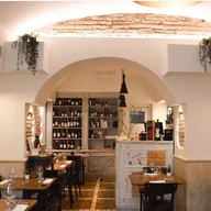 EVO Hosteria Trastevere logo