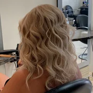 Tres Jolie Hair & Beauty Salon logo