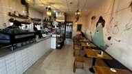 Wee Jeanie cafe logo