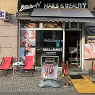 Studio 41 Nails & Beauty logo