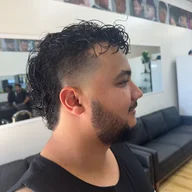 Ayehair styles logo