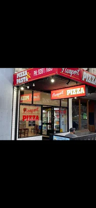 Newport Pizza logo