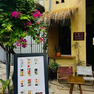 Năm Có 12 Tháng Coffee & Restaurant Da Nang logo