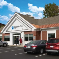 MountainOne Bank logo