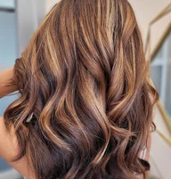 Laurie Stone Keene at Krush Hair Design logo