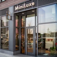 MiniLuxe Seaport logo