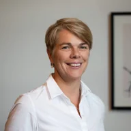 Dr Sophie Mancey-Jones logo