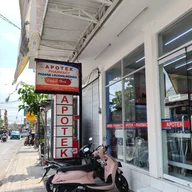 Apotek Padang Linjong Medika - Pharmacy 24 Hours logo